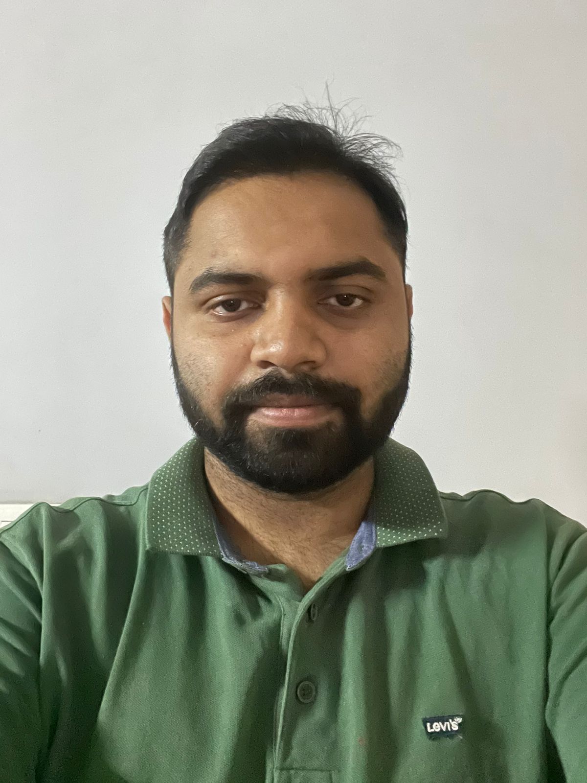 Abhi B.